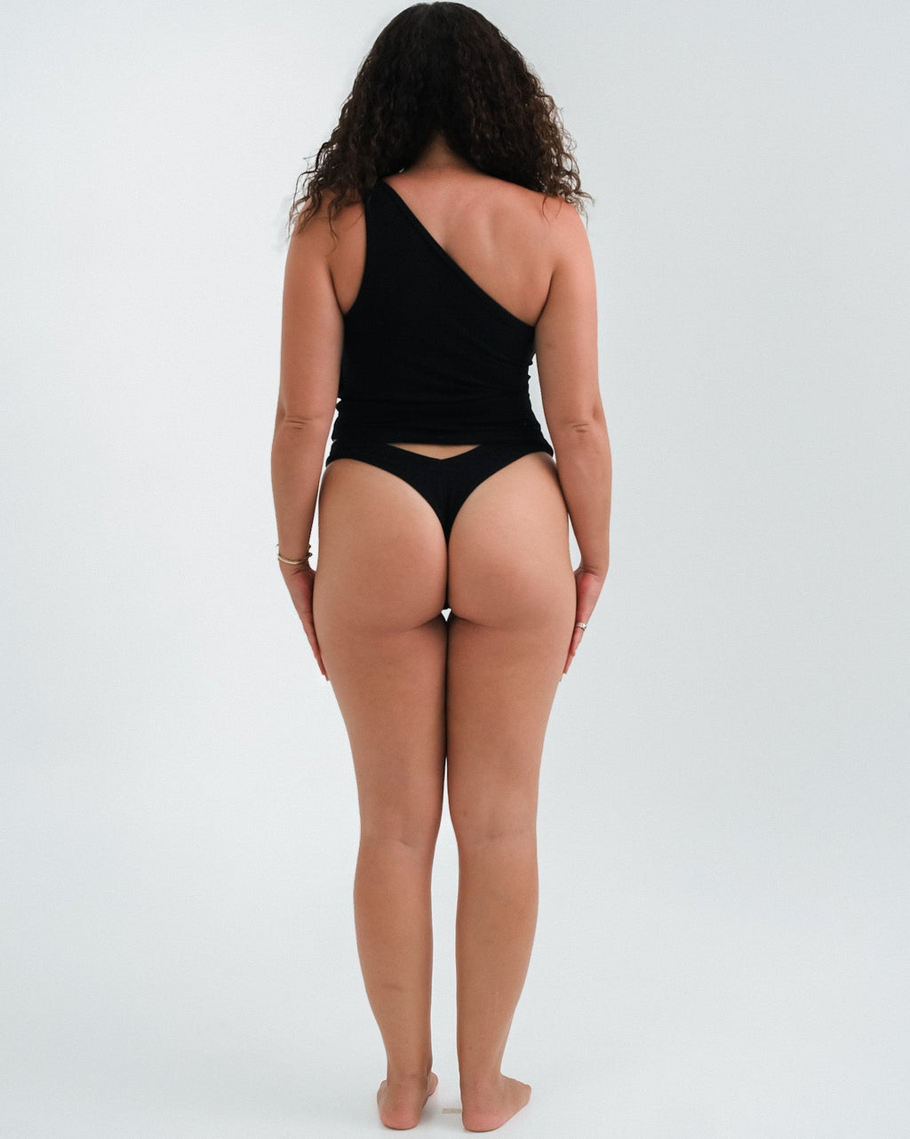 the move thong